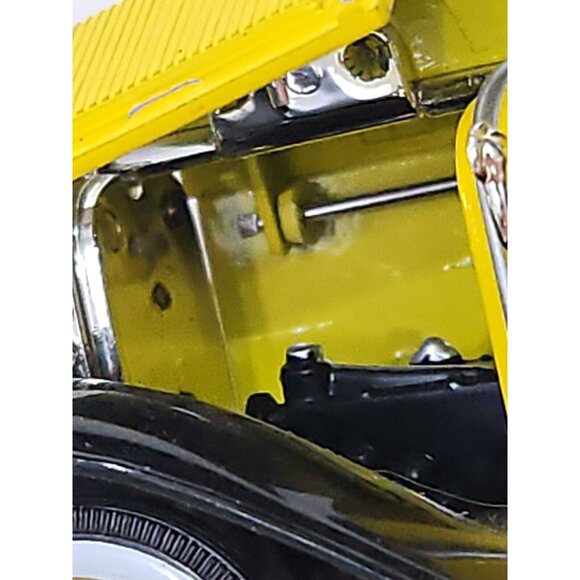 1930 Ford Crown Victoria 1:32 Diecast Car  ARKO Black & Yellow - Picture 10 of 14